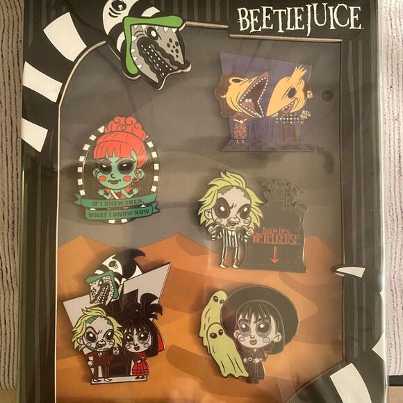 Loungefly Beetlejuice Pastel Tie-Dye Icons bundle